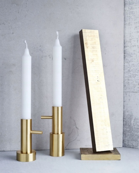 Świecznik na długą świecę 10cm FRITZ HANSEN złoty