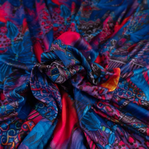 Dzianina Kimo granatowo-różowa w tropikalny wzór patchwork na metry - szer. 150 cm - 180 g/m²