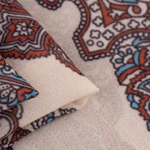 Tkanina Szyfon kremowy paisley błękitno-rdzawy na metry - szer. 150 cm - 90 g/m²