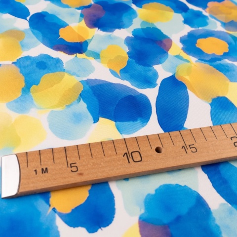 Tkanina Twill biała w duże niebieskie i żółte kwiaty akwarelowe na metry - szer. 150 cm - 180 g/m²
