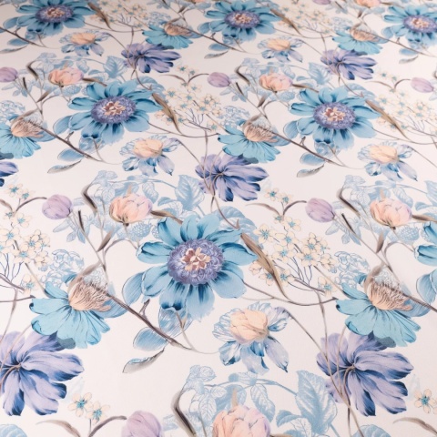 Tkanina Twill kremowa w duże niebieskie i pudroworóżowe kwiaty na metry - szer. 150 cm - 180 g/m²