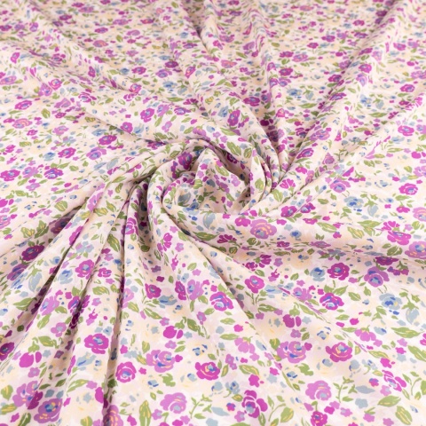 Tkanina wiskozowa kremowa w drobne różowe i niebieskie kwiaty na metry - szer. 150 cm - 120 g/m²